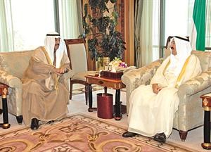 صاحب السمو الامير الشيخ صباح الاحمد مستقبلا سمو الشيخ ناصر المحمد
