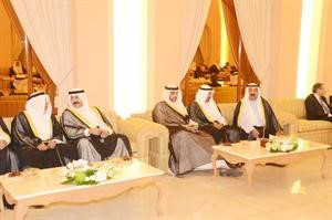 الشيخ ناصر صباح الاحمد والشيخ دمحمد الصباح والشيخ محمد العبدالله والشيخ محمد الخالد والشيخ علي الجراح﻿