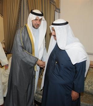 الشيخ مبارك العبدالله مهنئا﻿