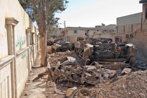 دبابات ومصفحات تابعة للجيش النظامي دمرها متمردون في حلب اب