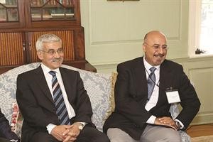 الشيخ دمحمد الصباح ودعدنان شهاب الدين﻿
