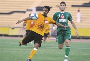احمد عجب من ابرز مهاجمي القادسية
