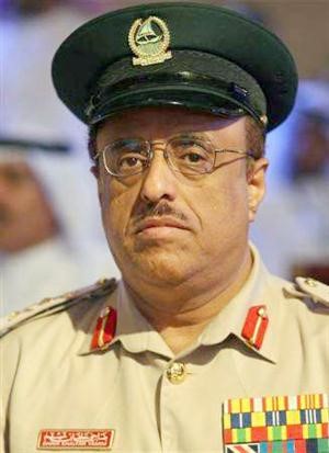 الفريق ضاحي خلفان