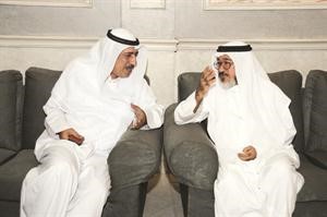مستشار الادارة العامة الزميل يوسف عبدالرحمن في حديث مع ناصر القبندي﻿