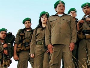 إسرائيل تعرض اتهامات فناني مصر لعادل إمام بسرقة «ناجي عطا الله»