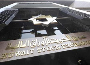 محللون يرهنون تداولات بورصة الكويت بالمضاربات والتطورات السياسية