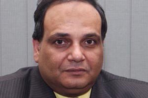 عمر عفيفي