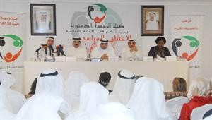 دهيلة المكيمي ويعقوب الصانع وعبدالرحمن المسفر وداحمد المنيس يتوسطهم مدير الحوار انور البغدادي﻿