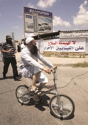 الشيخ احمد الاسير ﻿