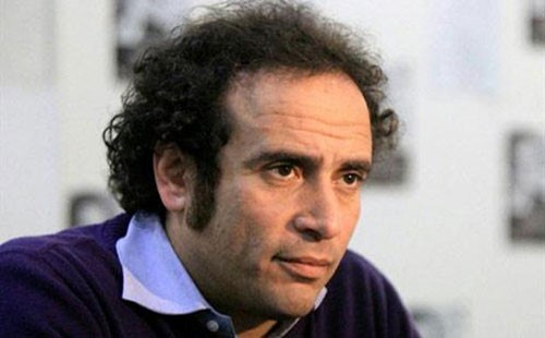 دعمرو حمزاوي