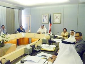 دعلي العبيدي مترئسا الاجتماع الاول للجنة الوطنية لرعاية كبار السن﻿