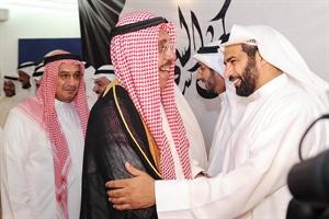 الشيخ جابر الخالد يبارك لعبدالعزيز الشايجي