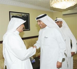 المضحي مرحبا بصديق دراسته ماسامة الايوب