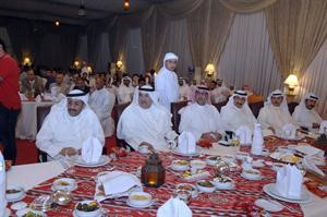 خالد الغانم وكبار الحضور خلال الغبقة﻿