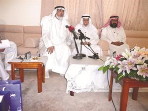دخالد المذكور يتوسط البلالي والفهيد