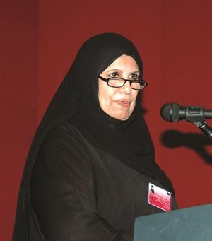 المربية خولة العتيقي﻿