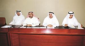 الحمد ويوسف العومي خلال عمومية برقان لحفر الابار اسامة ابوعطية
