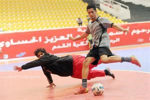 احدى المحاولات الخطيرة على المرمى
