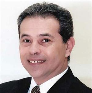 توفيق عكاشة﻿