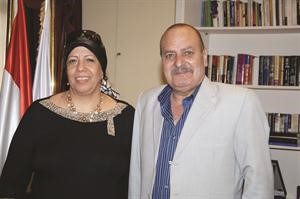 ومع الزميلة خديجة حمودة 