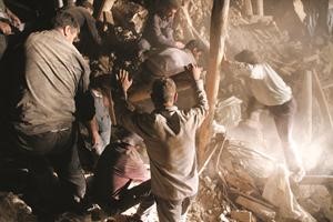 عمليات الانقاذ جارية لاستخراج جثث الضحايا