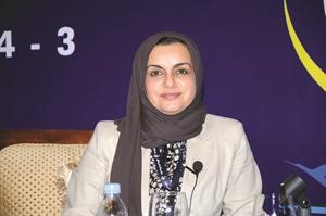 دندى الشارخ

