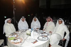 الشيخ ابراهيم الدعيج والشيخ خالد المبارك ومحمد ومبارك جعفر وحسين عاشور كانوا في مقدمة المشاركين
