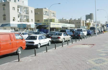 آنسة مغربية خرجت في نزهة بريئة مع مواطن فعادت إلى مسكنها «سيدة» مع سبق الإصرار