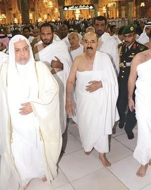 صاحب السمو الامير الشيخ صباح الاحمد يؤدي العمرة﻿