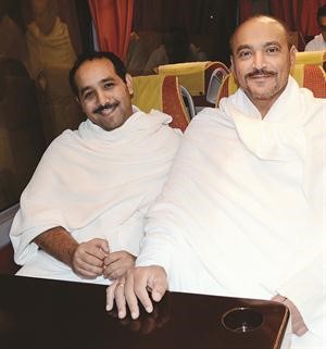 الشيخ فهد السعد والشيخ صباح ناصر صباح الاحمد﻿