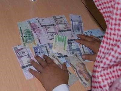 البخل يدفع السعوديات لطلب «الطلاق»