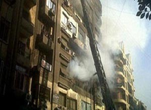 مصري يحرق شقة جاره بأمر من الجن