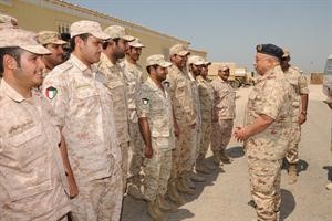 جانب من زيارة رئيس الاركان العامة لتهنئة منتسبي القوات المسلحة بالعيد السعيد﻿