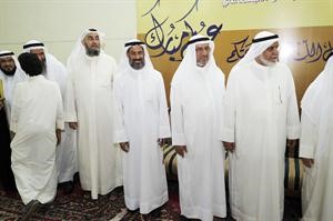 مسؤولو الاصلاح في استقبال المهنئين
