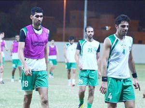 محمد جراغ وسيد عدنان خلال تدريب العربي عادل يعقوب