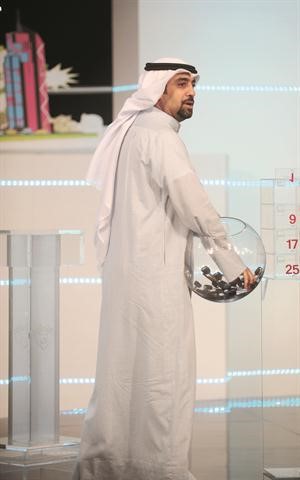 ابوامين خلال سحب الارقام﻿