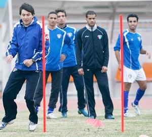 غوران فضل البقاء في قيادة الجهاز الفني لمنتخبنا الوطني رغم كل العروض والاغراءات﻿