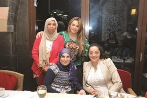 دينا ودارين ودانيا ونوف