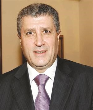 محمد بيضون