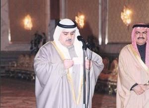 السفير منذر العيسى اثناء تادية القسم سفيرا لدولة الكويت 