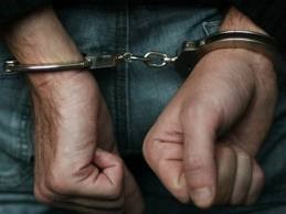 اعتقال تايواني لعدم درايته بوفاة والدته المريضة في شقته إلا بعد مرور 7 أيام
