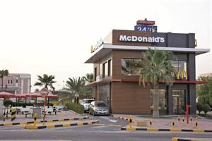 مواكبة التطور العصري لراحة العملاء
