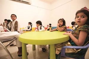 الاطفال في ضيافة شركة علي عبدالوهاب التجارية