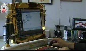 بالفيديو.. كمبيوترات فاخرة.. مطلية بالذهب