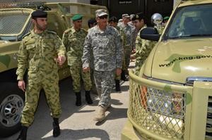 وفد فرقة الاسناد خلال الجولة
