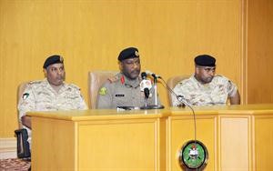 العقيد الركن انور خميس البكر خلال اللقاء﻿