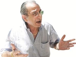 علي بدرخان﻿