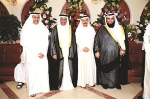 المستشار فيصل المرشد مباركا