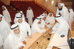 عيسى الشاهين وفيصل اليحيى ومحمد الدلال ونصار الخالدي ودسعد بن طفلة
