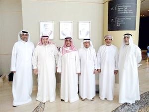 محمد يوسف وسالم الجهوري ودعبدالله الجحلان وعدنان الراشد وفيصل القناعي ومؤنس المردي﻿